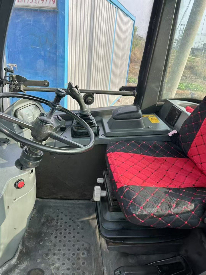 Pá carregadora de rodas Volvo L20F: foto 7