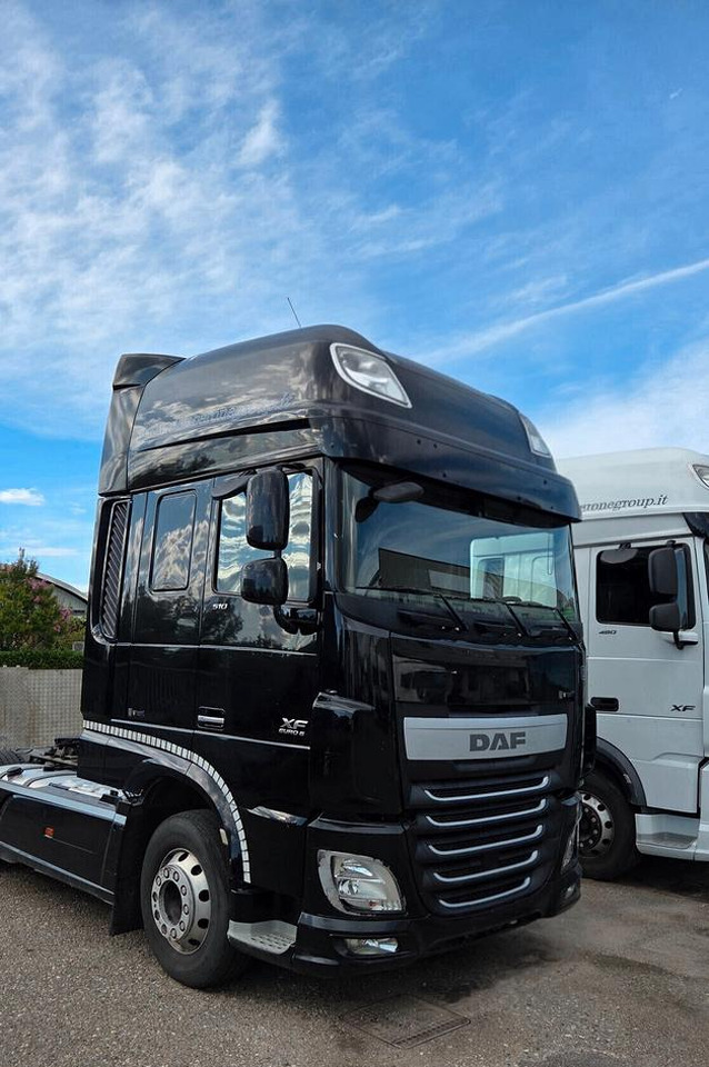 Cabina per DAF XF 106 Super Space - Cabine por Camião: foto 1 Cabina per DAF XF 106 Super Space - Cabine por Camião: foto 1