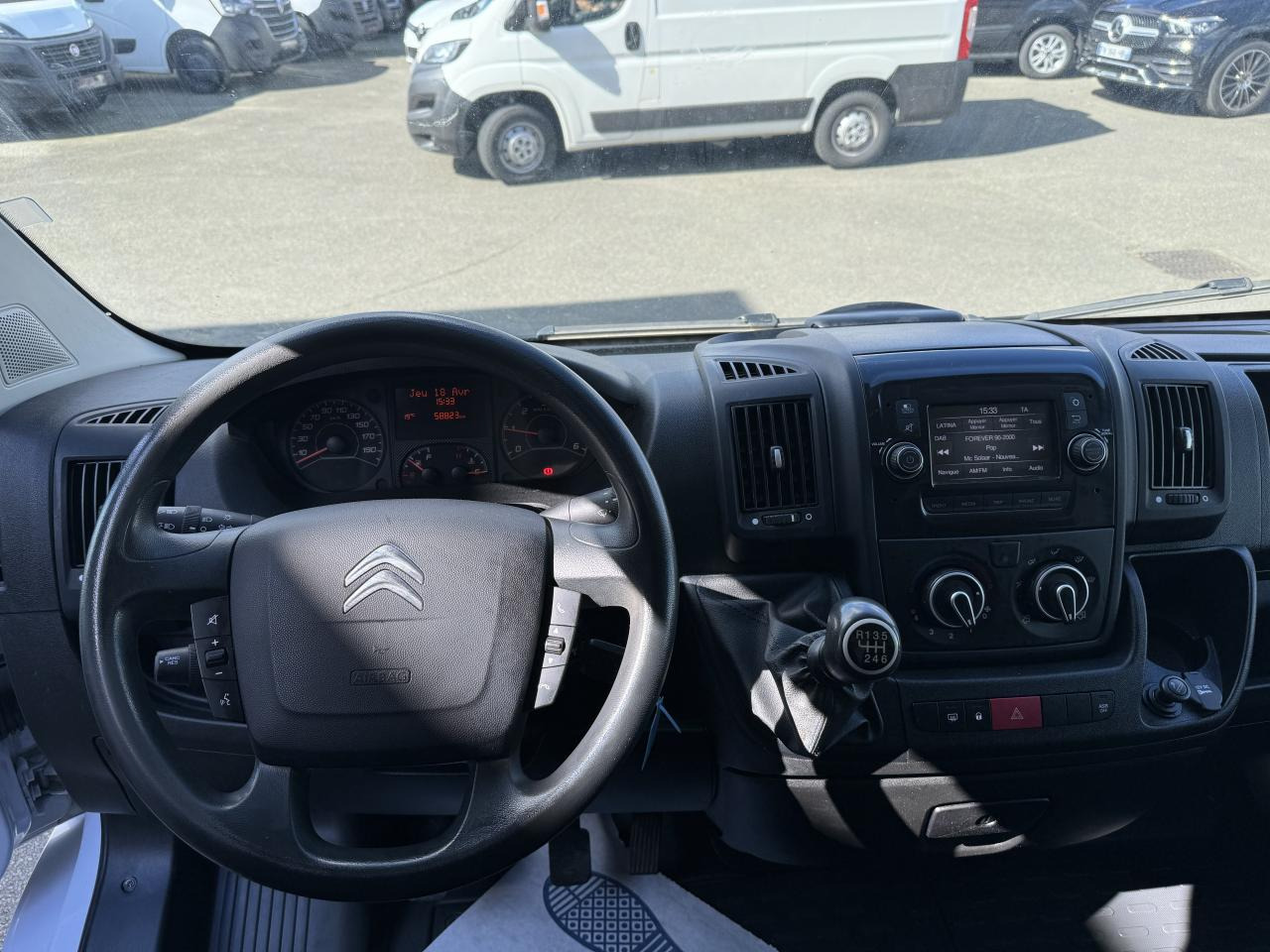 CITROEN Jumper 3.3t L1H1 2.2 HDi 140CH - Furgão: foto 4 CITROEN Jumper 3.3t L1H1 2.2 HDi 140CH - Furgão: foto 4