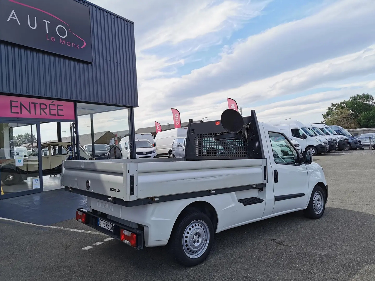 Fiat Doblo Cargo WORK UP MAXI 1.6 MULTIJET 105CH PRO LOUNGE - Carrinha de caixa aberta: foto 5 Fiat Doblo Cargo WORK UP MAXI 1.6 MULTIJET 105CH PRO LOUNGE - Carrinha de caixa aberta: foto 5