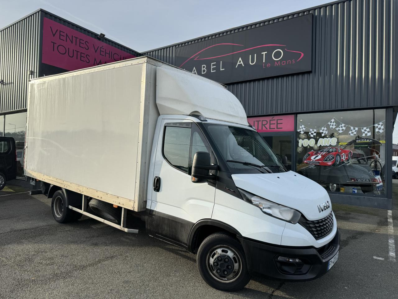 IVECO Daily 35C16 CAISSE HAYON 20M3 RJ 3.0L 160CH - Carrinha de contentor: foto 1 IVECO Daily 35C16 CAISSE HAYON 20M3 RJ 3.0L 160CH - Carrinha de contentor: foto 1