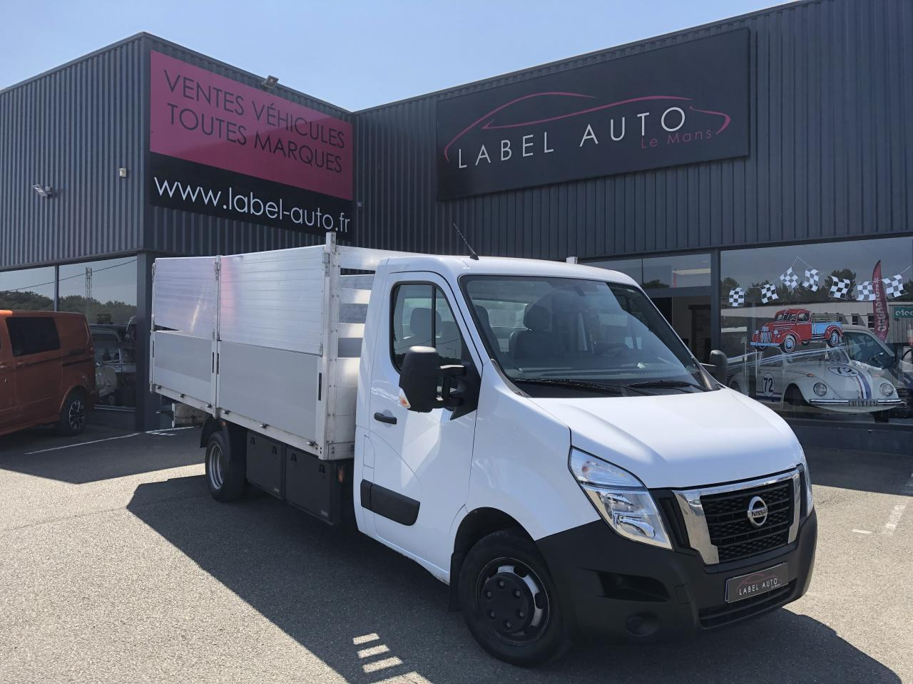 NISSAN INTERSTAR 3T5 2.3 DCI 165CH PLATEAU RIDELLES 4M50 - Carrinha de caixa aberta: foto 2 NISSAN INTERSTAR 3T5 2.3 DCI 165CH PLATEAU RIDELLES 4M50 - Carrinha de caixa aberta: foto 2