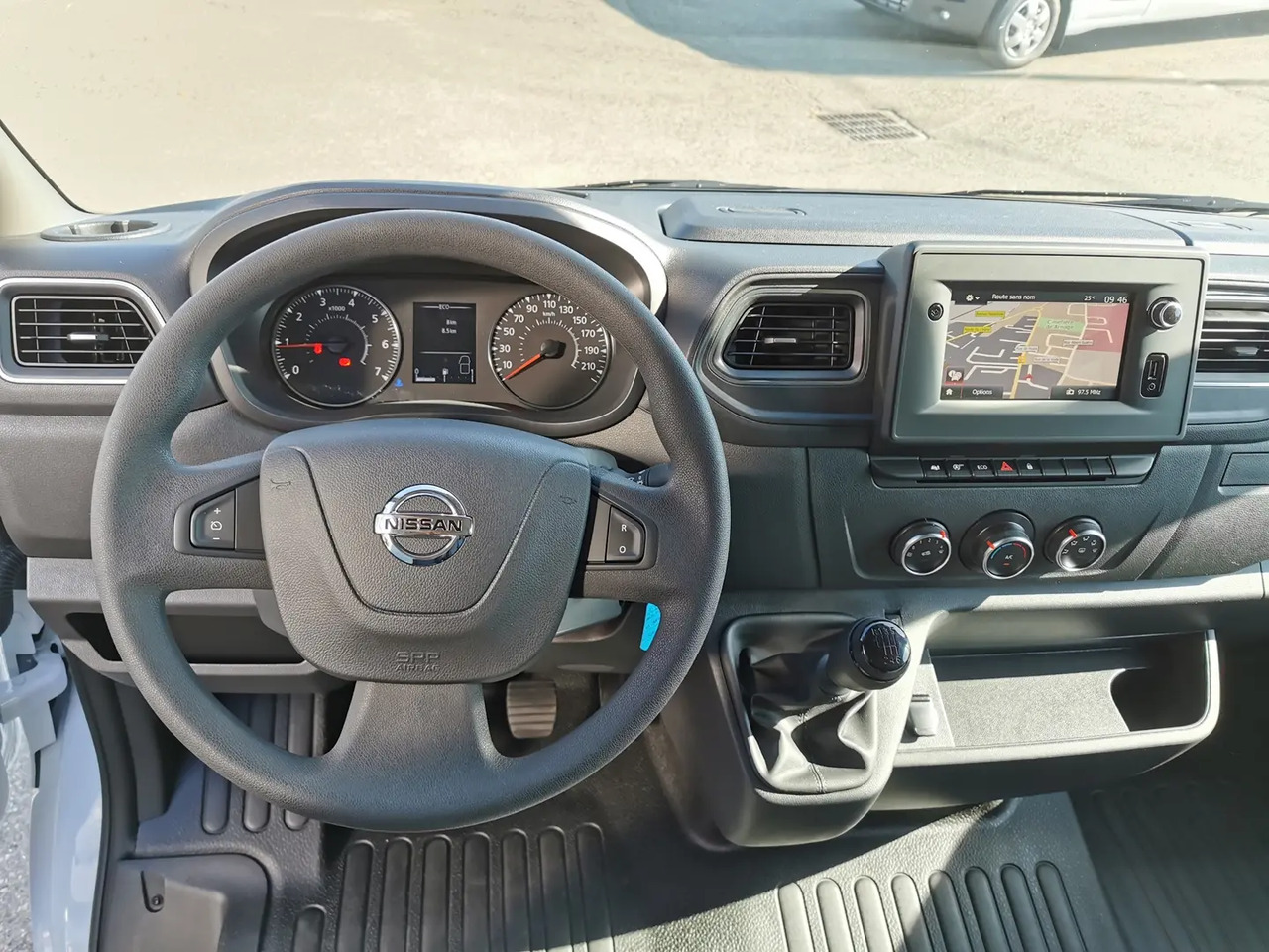 Nissan Interstar L3H2 3T5 2.3 DCI 135CH N-CONNECTA - Furgão: foto 4 Nissan Interstar L3H2 3T5 2.3 DCI 135CH N-CONNECTA - Furgão: foto 4