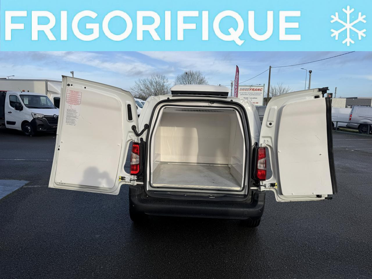 OPEL COMBO M 1.5 HDI 100CH FRIGORIFIQUE - Furgão: foto 1 OPEL COMBO M 1.5 HDI 100CH FRIGORIFIQUE - Furgão: foto 1