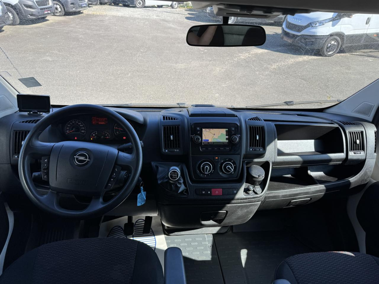OPEL MOVANO 3T5 BENNE + COFFRE DOUBLE CABINE 6PL 2.2 HDI 165CH - Carrinha basculante, Carrinha cabine dupla: foto 2 OPEL MOVANO 3T5 BENNE + COFFRE DOUBLE CABINE 6PL 2.2 HDI 165CH - Carrinha basculante, Carrinha cabine dupla: foto 2