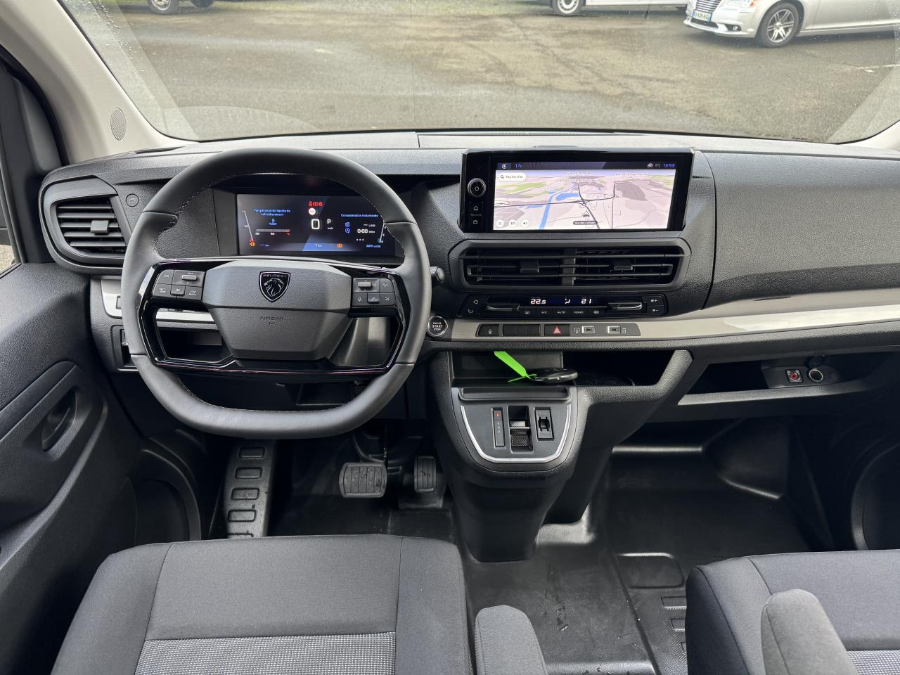 PEUGEOT Expert XL 2.0 BlueHDi - 180 S&S - BV EAT8 III CABINE APPROFONDIE Fourgon Cabine approfondie Fix - Furgão: foto 3 PEUGEOT Expert XL 2.0 BlueHDi - 180 S&S - BV EAT8 III CABINE APPROFONDIE Fourgon Cabine approfondie Fix - Furgão: foto 3