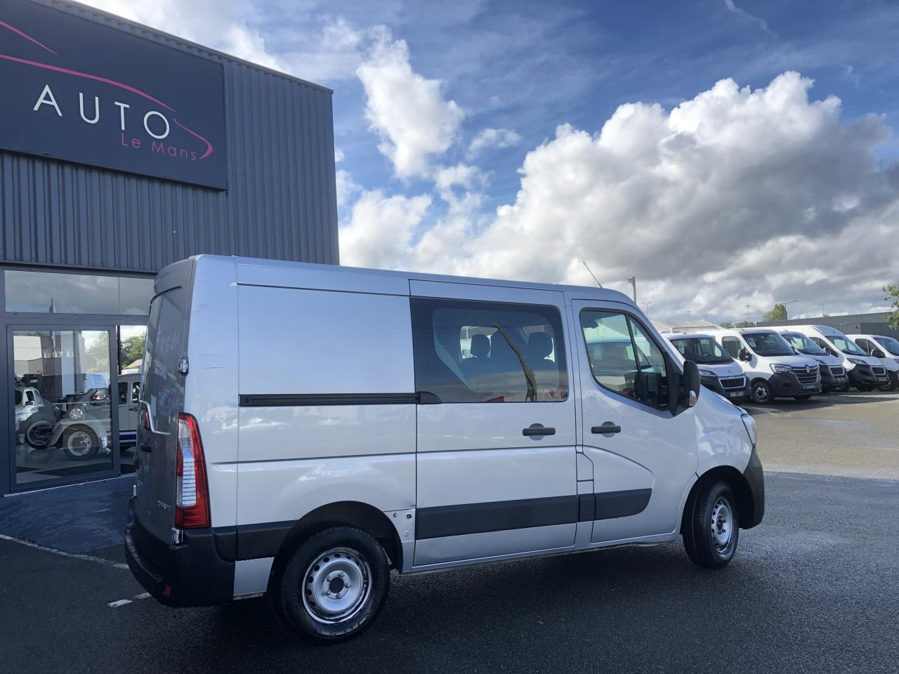 RENAULT CABINE APPROFONDIE 7 PLACES MASTER L1H1 2.3 DCI 135CH GRAND CONFORT - Furgão: foto 5 RENAULT CABINE APPROFONDIE 7 PLACES MASTER L1H1 2.3 DCI 135CH GRAND CONFORT - Furgão: foto 5