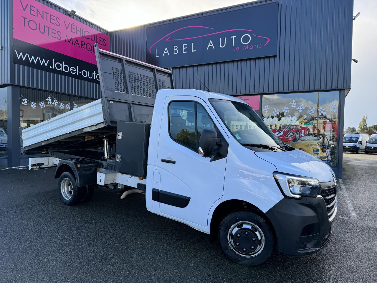 RENAULT MASTER 3T5 BENNE COFFRE RJ 2.3 DCI 145CH PROPULSION - Carrinha basculante: foto 1 RENAULT MASTER 3T5 BENNE COFFRE RJ 2.3 DCI 145CH PROPULSION - Carrinha basculante: foto 1