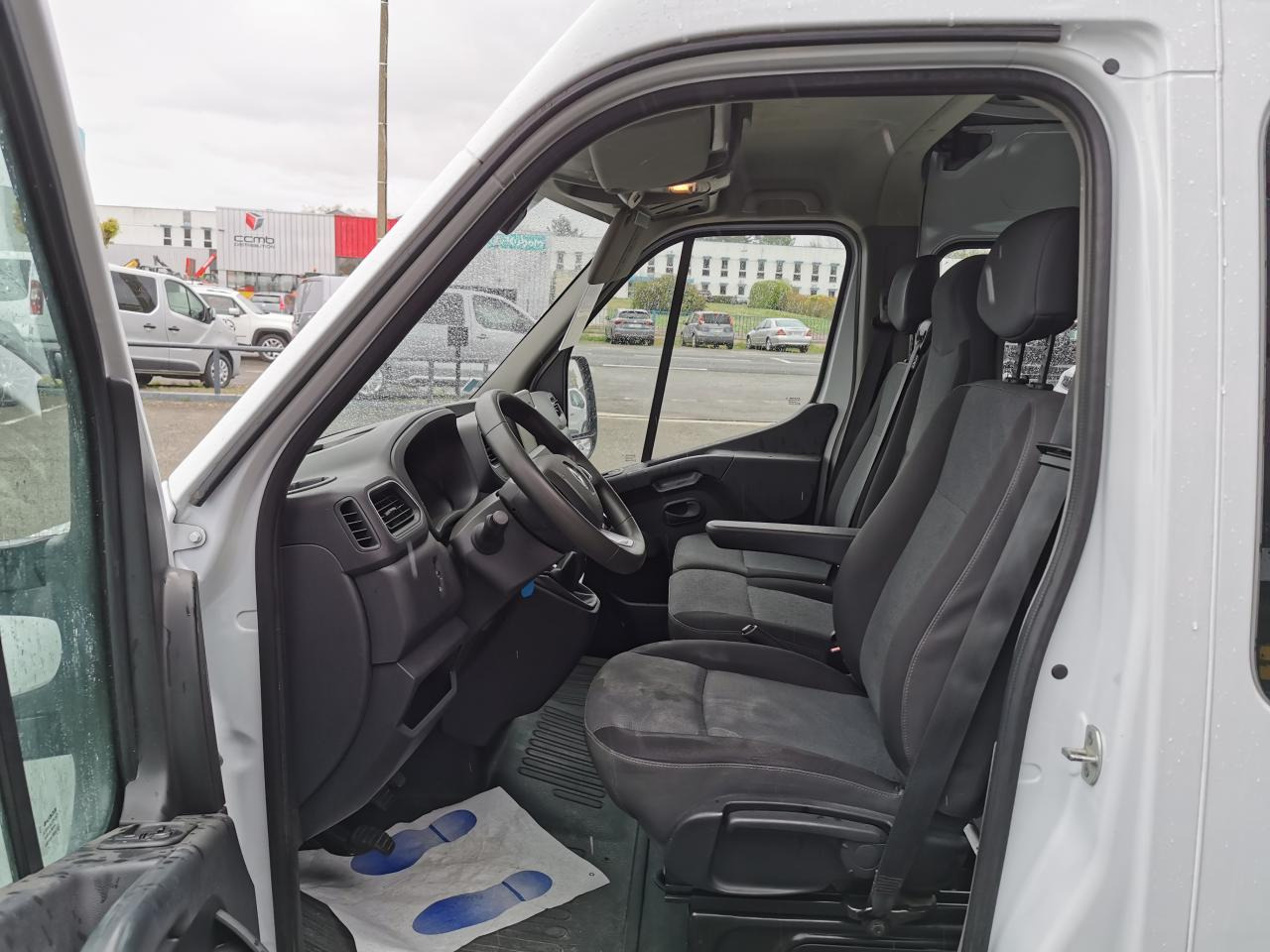 RENAULT MASTER 3T5 L2H2 2.3 DCI 150 CH CABINE APPROFONDIE 7 PLACES - Furgão: foto 5 RENAULT MASTER 3T5 L2H2 2.3 DCI 150 CH CABINE APPROFONDIE 7 PLACES - Furgão: foto 5