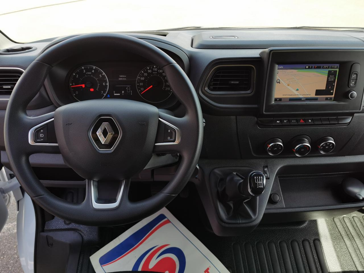 Renault Master Grand Confort F3500 L3H2 2.3 Energy dCi - 150 III FOURGON Fourgon L3H2 Traction PHASE 3 - Furgão: foto 4 Renault Master Grand Confort F3500 L3H2 2.3 Energy dCi - 150 III FOURGON Fourgon L3H2 Traction PHASE 3 - Furgão: foto 4