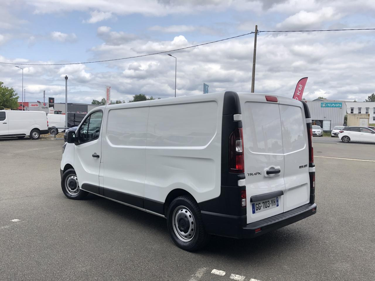 Renault Trafic L2H1 1200 Kg 2.0 Energy dCi - 145 - BV EDC III FOURGON Fourgon Confort L2H1 PHASE 2 - Furgão compacto: foto 5 Renault Trafic L2H1 1200 Kg 2.0 Energy dCi - 145 - BV EDC III FOURGON Fourgon Confort L2H1 PHASE 2 - Furgão compacto: foto 5