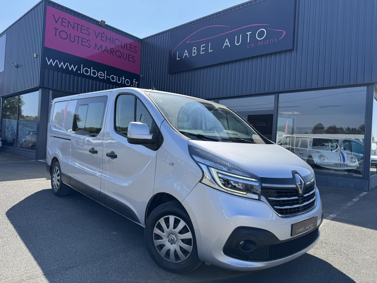 Renault Trafic L2H1 2.0 DCI 145CH CABINE APPROFONDIE 6 PLACES CONFORT EDC - Carrinha cabine dupla: foto 2 Renault Trafic L2H1 2.0 DCI 145CH CABINE APPROFONDIE 6 PLACES CONFORT EDC - Carrinha cabine dupla: foto 2