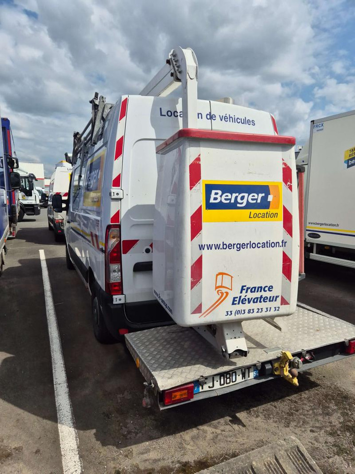 Renault Master 130.35 Fourgon L2H2 Nacelle France Elévateur 121 FT 12m - Caminhão com plataforma aérea: foto 2 Renault Master 130.35 Fourgon L2H2 Nacelle France Elévateur 121 FT 12m - Caminhão com plataforma aérea: foto 2