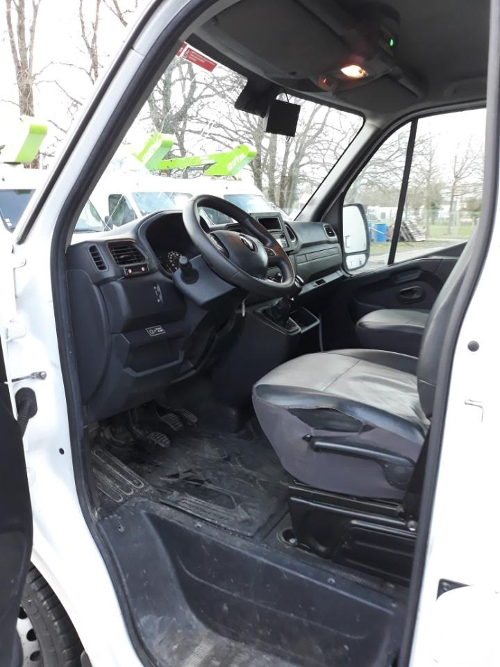 Renault Master 145.35 FG Tronqué L2H2 Nacelle Pack éco - Caminhão com plataforma aérea: foto 3 Renault Master 145.35 FG Tronqué L2H2 Nacelle Pack éco - Caminhão com plataforma aérea: foto 3