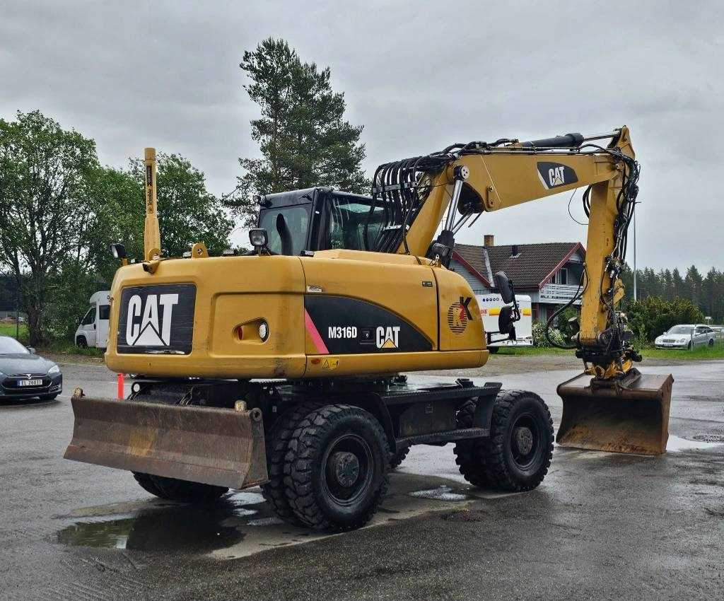 CAT M 316 D  - Escavadeira de rodas: foto 4 CAT M 316 D  - Escavadeira de rodas: foto 4