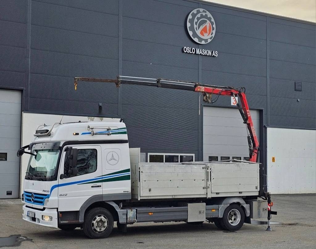 Mercedes-Benz Atego 822 L - Camião de caixa aberta/ Plataforma: foto 3 Mercedes-Benz Atego 822 L - Camião de caixa aberta/ Plataforma: foto 3