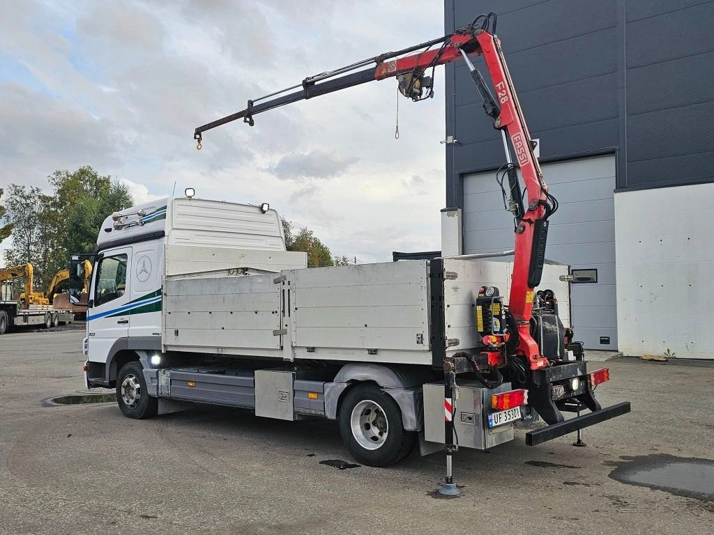 Mercedes-Benz Atego 822 L - Camião de caixa aberta/ Plataforma: foto 5 Mercedes-Benz Atego 822 L - Camião de caixa aberta/ Plataforma: foto 5