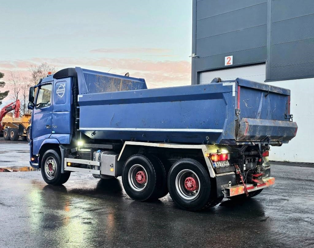 Volvo FH 16 700 - Camião basculante: foto 4 Volvo FH 16 700 - Camião basculante: foto 4