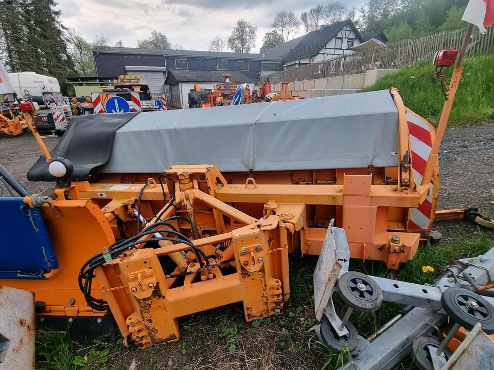 Beilhack PEC 30-4 Schneepflug Schneeschild Scheeschieber Winterdienst Unimog U400 300 500 427 lkw Schmidt - Lâmina limpa-neves: foto 1 Beilhack PEC 30-4 Schneepflug Schneeschild Scheeschieber Winterdienst Unimog U400 300 500 427 lkw Schmidt - Lâmina limpa-neves: foto 1