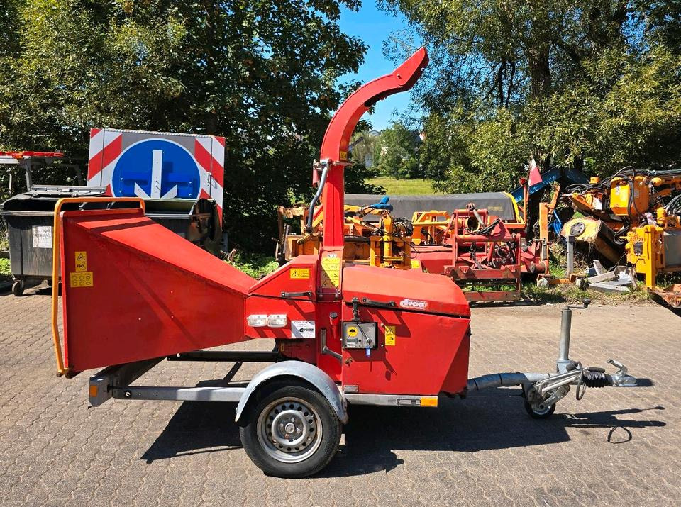 Dücker HM 140 Holzhacker Holzhäcksler Holzhackschnitzler Hacker Häcksler Diesel - Estilhaçadora de madeira: foto 1 Dücker HM 140 Holzhacker Holzhäcksler Holzhackschnitzler Hacker Häcksler Diesel - Estilhaçadora de madeira: foto 1