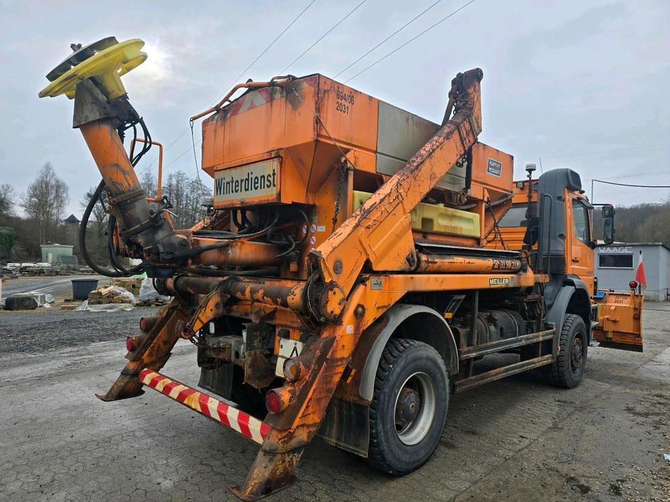 Mercedes-Benz Allrad Atego 1828 AK Absetzkipper Meiller Schmidt Schneepflug Küpper-Weisser Salzstreuer Allrad - Veículo limpa-neves: foto 3 Mercedes-Benz Allrad Atego 1828 AK Absetzkipper Meiller Schmidt Schneepflug Küpper-Weisser Salzstreuer Allrad - Veículo limpa-neves: foto 3