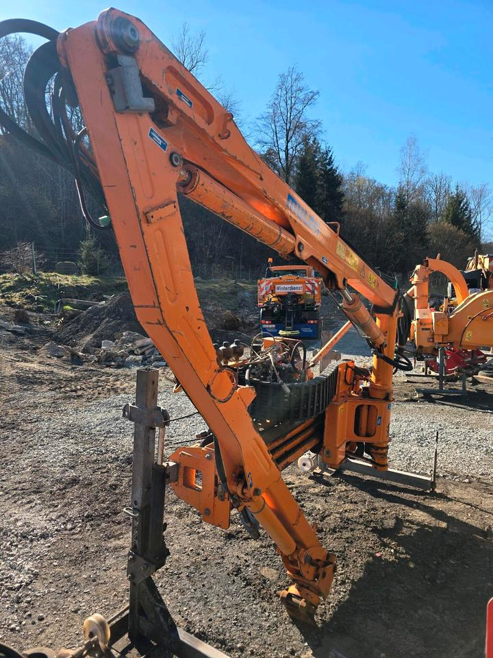 Mulag FME 700 MKM Mähausleger 2014 Böschungsmäher Böschungsmulcher Hangmäher Mähtronic Dücker FMK DUA UNA Unimog 405 U400 - Limpa bermas: foto 4 Mulag FME 700 MKM Mähausleger 2014 Böschungsmäher Böschungsmulcher Hangmäher Mähtronic Dücker FMK DUA UNA Unimog 405 U400 - Limpa bermas: foto 4