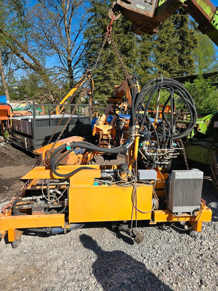 Mulag MHU 800 Mähausleger Böschungsmäher Böschungsmulcher für Unimog 405 U 300 400 500 318 423 427 430 527 535 530 Mercedes-Benz - Limpa bermas: foto 2 Mulag MHU 800 Mähausleger Böschungsmäher Böschungsmulcher für Unimog 405 U 300 400 500 318 423 427 430 527 535 530 Mercedes-Benz - Limpa bermas: foto 2