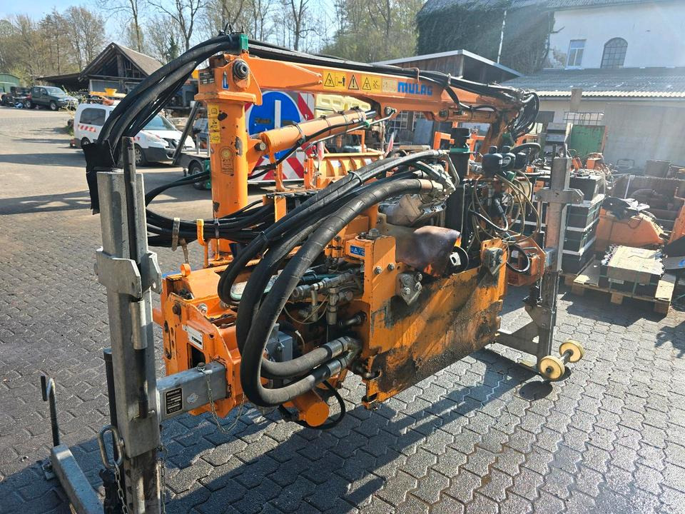Mulag MKM 700 Böschungsmäher Böschungsmulcher Ausleger Auslegemulcher Unimog 405 427 430 U300 U 400 500 Mercedes-Benz Dücker DUA FME UNA - Limpa bermas: foto 3 Mulag MKM 700 Böschungsmäher Böschungsmulcher Ausleger Auslegemulcher Unimog 405 427 430 U300 U 400 500 Mercedes-Benz Dücker DUA FME UNA - Limpa bermas: foto 3