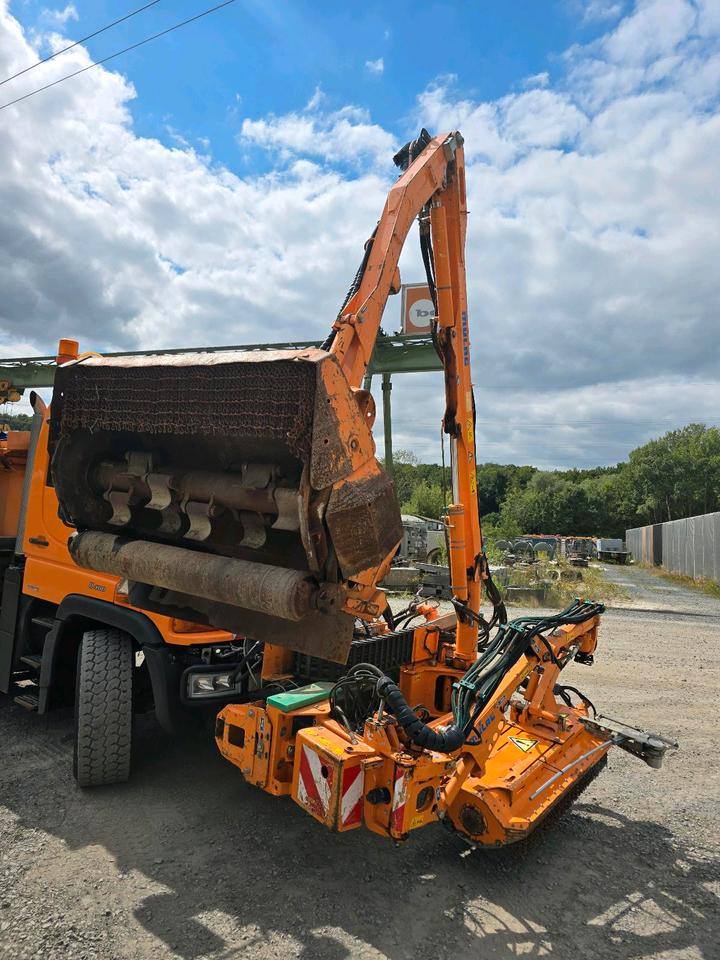 Mulag MKM 700 Mähausleger 2015 Böschungsmäher Böschungsmulcher Tandemmäher Für Unimog UGE UGN 405 427 424 U400 300 500 - Limpa bermas: foto 5 Mulag MKM 700 Mähausleger 2015 Böschungsmäher Böschungsmulcher Tandemmäher Für Unimog UGE UGN 405 427 424 U400 300 500 - Limpa bermas: foto 5