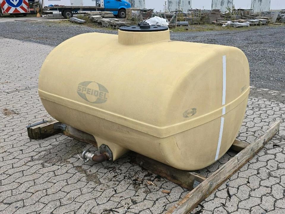 Schmidt Mulag 2m3 Wassertank Wasserfass Speidel für Unimog UGE UGN 405 U300 400 500 427 430 LKW Boschung wassertank Laugentank Bewässerung 5000liter - Contentor cisterna: foto 3 Schmidt Mulag 2m3 Wassertank Wasserfass Speidel für Unimog UGE UGN 405 U300 400 500 427 430 LKW Boschung wassertank Laugentank Bewässerung 5000liter - Contentor cisterna: foto 3