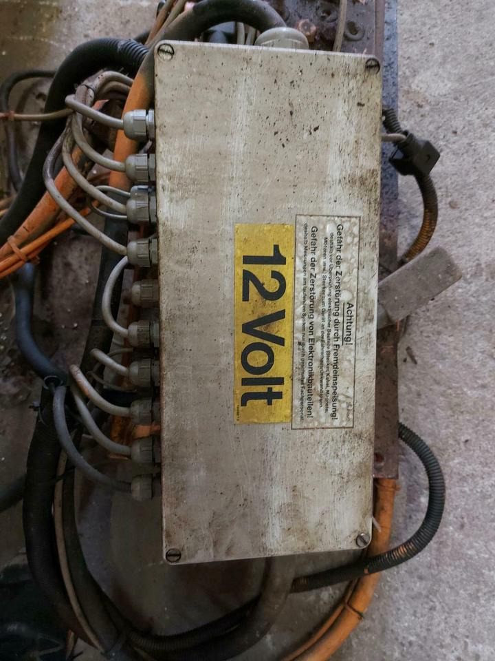 Schmidt Salzstreuer SST DST Hydr. Steuerblock Platine Steuerung - Válvula hidráulica por Veículo municipal/ Especial: foto 1 Schmidt Salzstreuer SST DST Hydr. Steuerblock Platine Steuerung - Válvula hidráulica por Veículo municipal/ Especial: foto 1