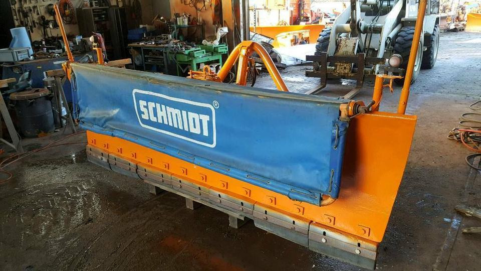 Schneepflug Schmidt Beilhack Winterdienst Schneeschild Unimog - Lâmina limpa-neves: foto 3 Schneepflug Schmidt Beilhack Winterdienst Schneeschild Unimog - Lâmina limpa-neves: foto 3