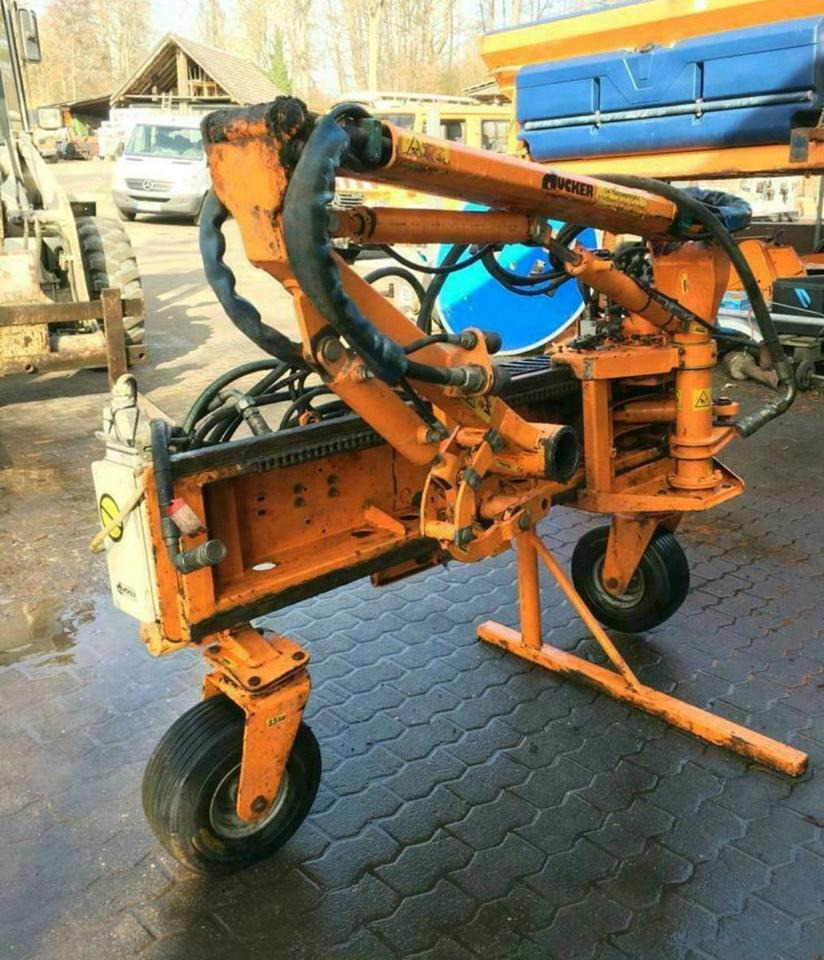 Suche Dücker Mulag Mähausleger Böschungsmulcher Schmidt Unimog - Limpa bermas: foto 3 Suche Dücker Mulag Mähausleger Böschungsmulcher Schmidt Unimog - Limpa bermas: foto 3