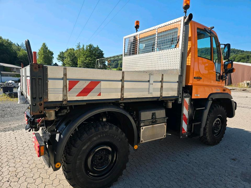 Unimog U290 405/10 UGN UGE Mercedes-Benz U 290 300 400 500 405/12 Kipper Pritsche - Veículo limpa-neves: foto 4 Unimog U290 405/10 UGN UGE Mercedes-Benz U 290 300 400 500 405/12 Kipper Pritsche - Veículo limpa-neves: foto 4