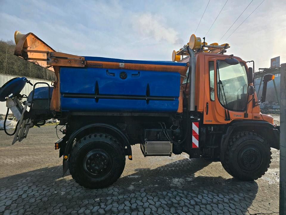 Unimog U500 2008 EasyDrive Variopilot Leistungshydraulik 405/10 405/12 NKS-Z-UGN-43K Bluetec 4 Mercedes-Benz UGE UGN Schmidt Stratos Salzstreuer - Veículo limpa-neves: foto 5 Unimog U500 2008 EasyDrive Variopilot Leistungshydraulik 405/10 405/12 NKS-Z-UGN-43K Bluetec 4 Mercedes-Benz UGE UGN Schmidt Stratos Salzstreuer - Veículo limpa-neves: foto 5