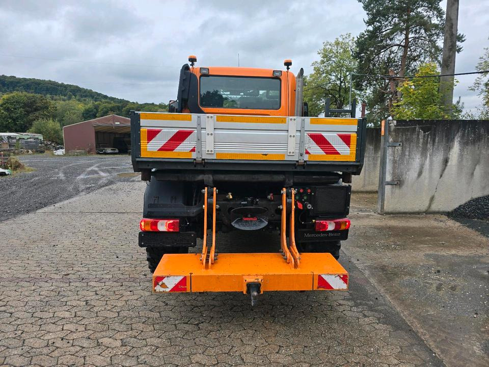 Unimog U318 NKS-F-UGE-42 Frontlader Mercedes-Benz 405/10 405/12 UGE Mercedes-Benz U 318 323 327 423 427 429 430 EasyDrive Variopilot Radlader Hauer rx 500 Frontlader - Veículo municipal/ Especial: foto 5 Unimog U318 NKS-F-UGE-42 Frontlader Mercedes-Benz 405/10 405/12 UGE Mercedes-Benz U 318 323 327 423 427 429 430 EasyDrive Variopilot Radlader Hauer rx 500 Frontlader - Veículo municipal/ Especial: foto 5