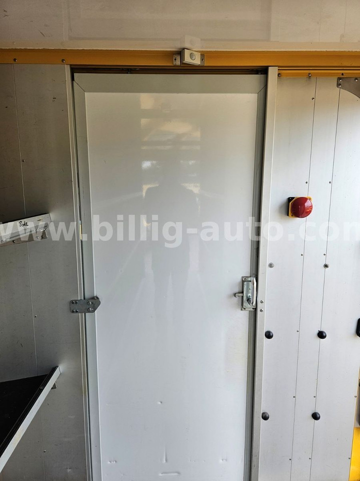 Automóvel Iveco Daily Koffer Postkoffer Euro 5 Facelift Camper: foto 9 Automóvel Iveco Daily Koffer Postkoffer Euro 5 Facelift Camper: foto 9