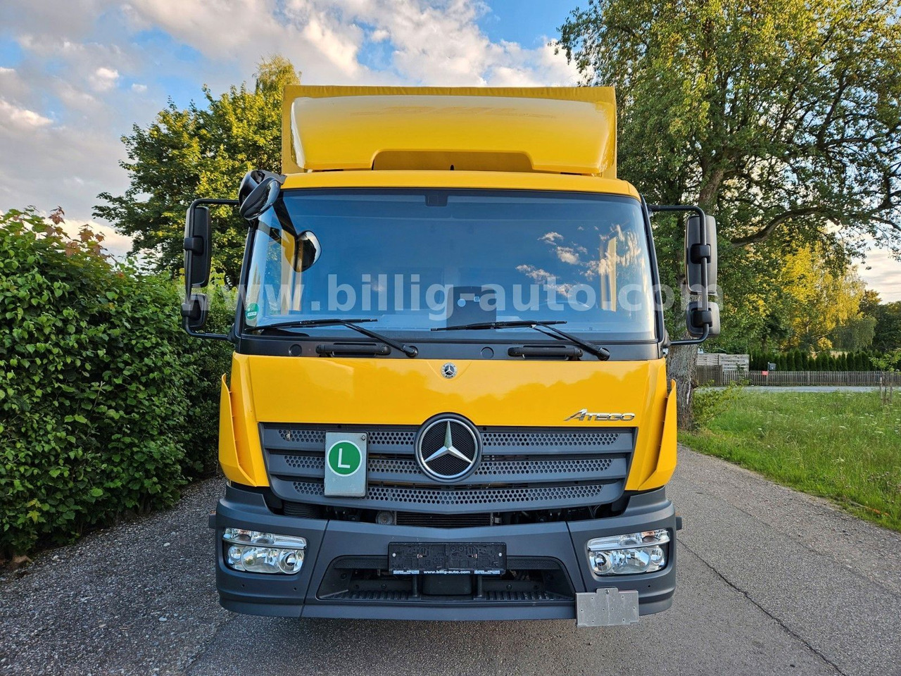 Mercedes-Benz Atego 1327 L * BREMS/SPUR-ASS*DIFF.*LBW*AHK*7.2m - Camião de lona: foto 4 Mercedes-Benz Atego 1327 L * BREMS/SPUR-ASS*DIFF.*LBW*AHK*7.2m - Camião de lona: foto 4