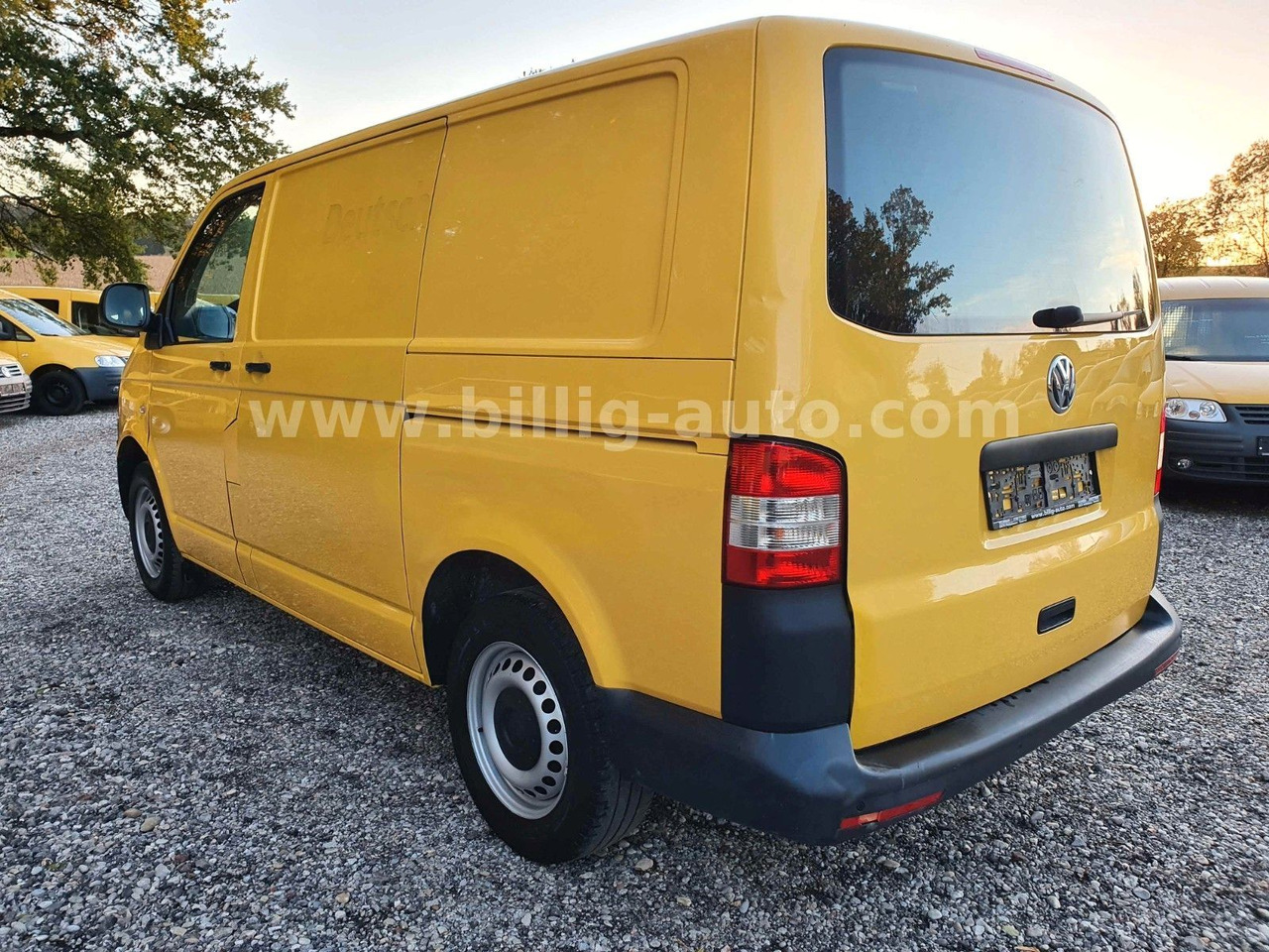 Furgão compacto Volkswagen T5 Transporter 2.0TDI 2xSchiebetüre Bulli T5: foto 8 Furgão compacto Volkswagen T5 Transporter 2.0TDI 2xSchiebetüre Bulli T5: foto 8