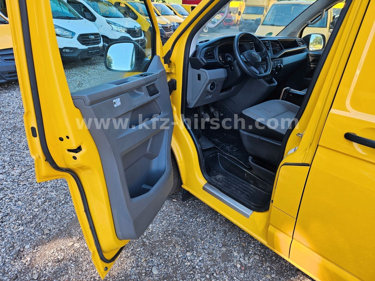 Furgão Volkswagen T6.1 Transporter LANG MAXI 2xSchiebetüre Camera: foto 8 Furgão Volkswagen T6.1 Transporter LANG MAXI 2xSchiebetüre Camera: foto 8