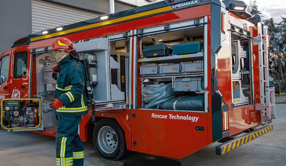 EFEMMAK S-Rescue Technology - Carro de bombeiro: foto 4 EFEMMAK S-Rescue Technology - Carro de bombeiro: foto 4