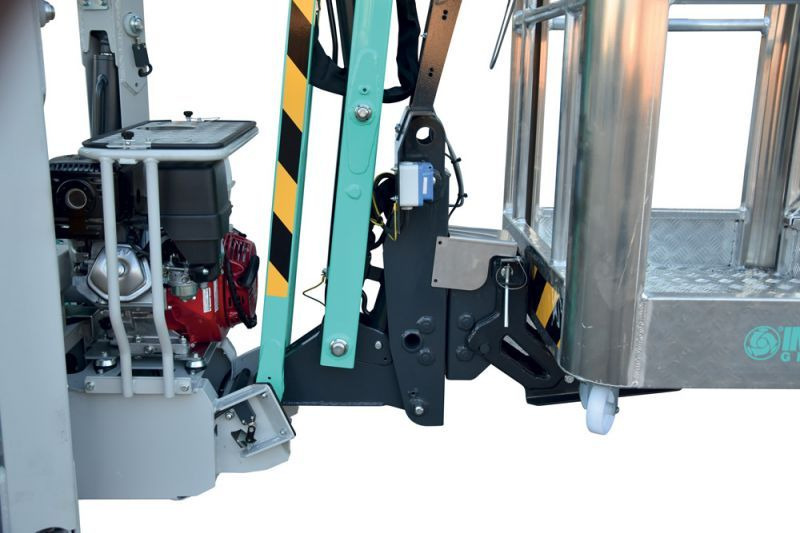 IMER GROUP Seria IM R 13 nowy podnośnik na gąsienicach 13 m - Plataforma aranha: foto 4 IMER GROUP Seria IM R 13 nowy podnośnik na gąsienicach 13 m - Plataforma aranha: foto 4