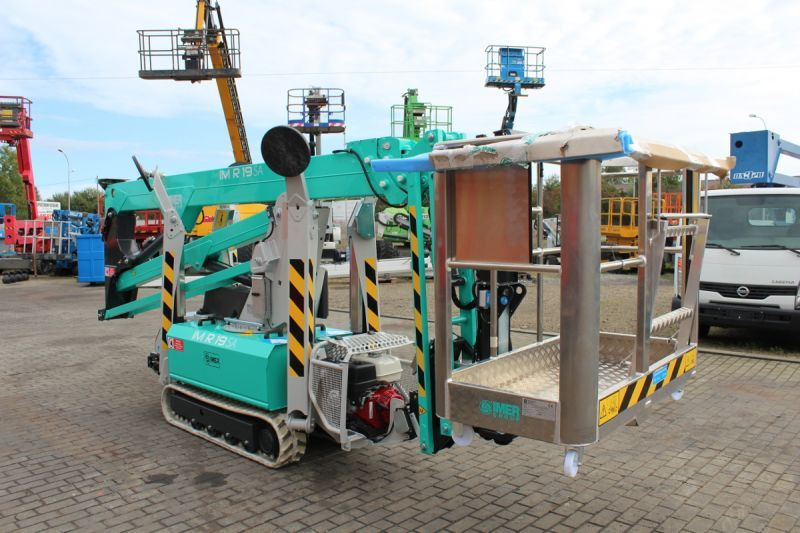 IMER GROUP Seria IM R 19 SA nowy podnośnik na gąsienicach 19 m - Plataforma aranha: foto 2 IMER GROUP Seria IM R 19 SA nowy podnośnik na gąsienicach 19 m - Plataforma aranha: foto 2