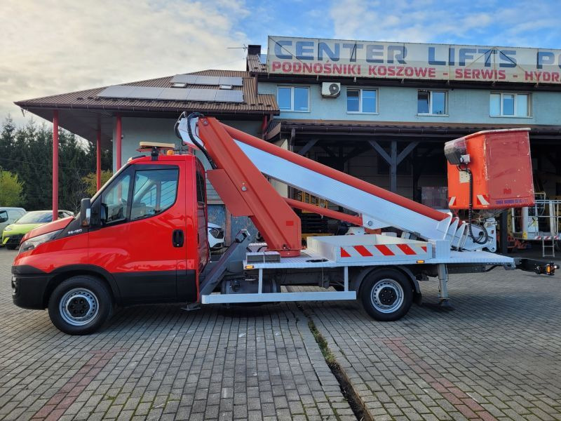 Iveco Daily 35S11 podnośnik koszowy 20 m Multitel MT202DS - Caminhão com plataforma aérea: foto 5 Iveco Daily 35S11 podnośnik koszowy 20 m Multitel MT202DS - Caminhão com plataforma aérea: foto 5