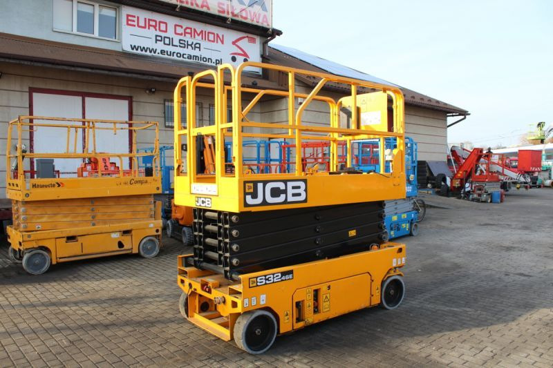 JCB podnośnik nożycowy elektryczny 12 m JCB S3246E electric scissor lift - Plataforma de Tijera/ Plataforma de tesoura: foto 1 JCB podnośnik nożycowy elektryczny 12 m JCB S3246E electric scissor lift - Plataforma de Tijera/ Plataforma de tesoura: foto 1