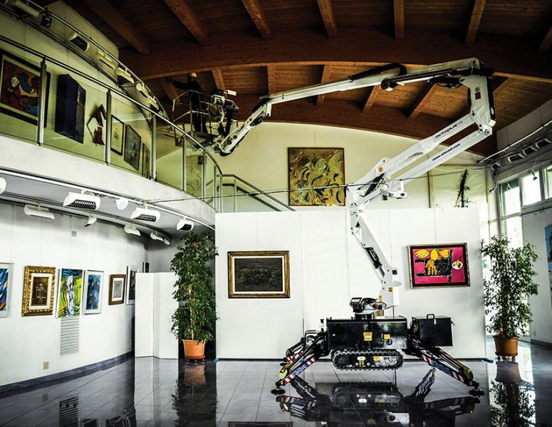 Oil&Steel Octopus 14 podnośnik koszowy na gąsienicach 14 m - Plataforma aranha: foto 2 Oil&Steel Octopus 14 podnośnik koszowy na gąsienicach 14 m - Plataforma aranha: foto 2