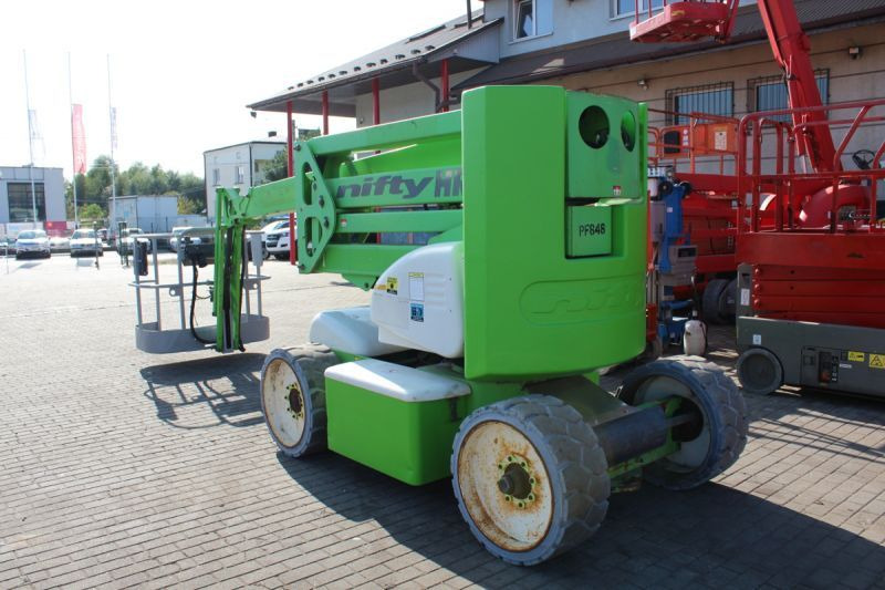 Podnośnik koszowy samojezdny Niftylift HR15 NDE bi-energy - Plataforma articulada: foto 4 Podnośnik koszowy samojezdny Niftylift HR15 NDE bi-energy - Plataforma articulada: foto 4