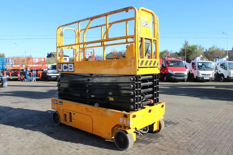 Podnośnik nożycowy elektryczny 16 m JCB S4550E - Plataforma de Tijera/ Plataforma de tesoura: foto 2 Podnośnik nożycowy elektryczny 16 m JCB S4550E - Plataforma de Tijera/ Plataforma de tesoura: foto 2