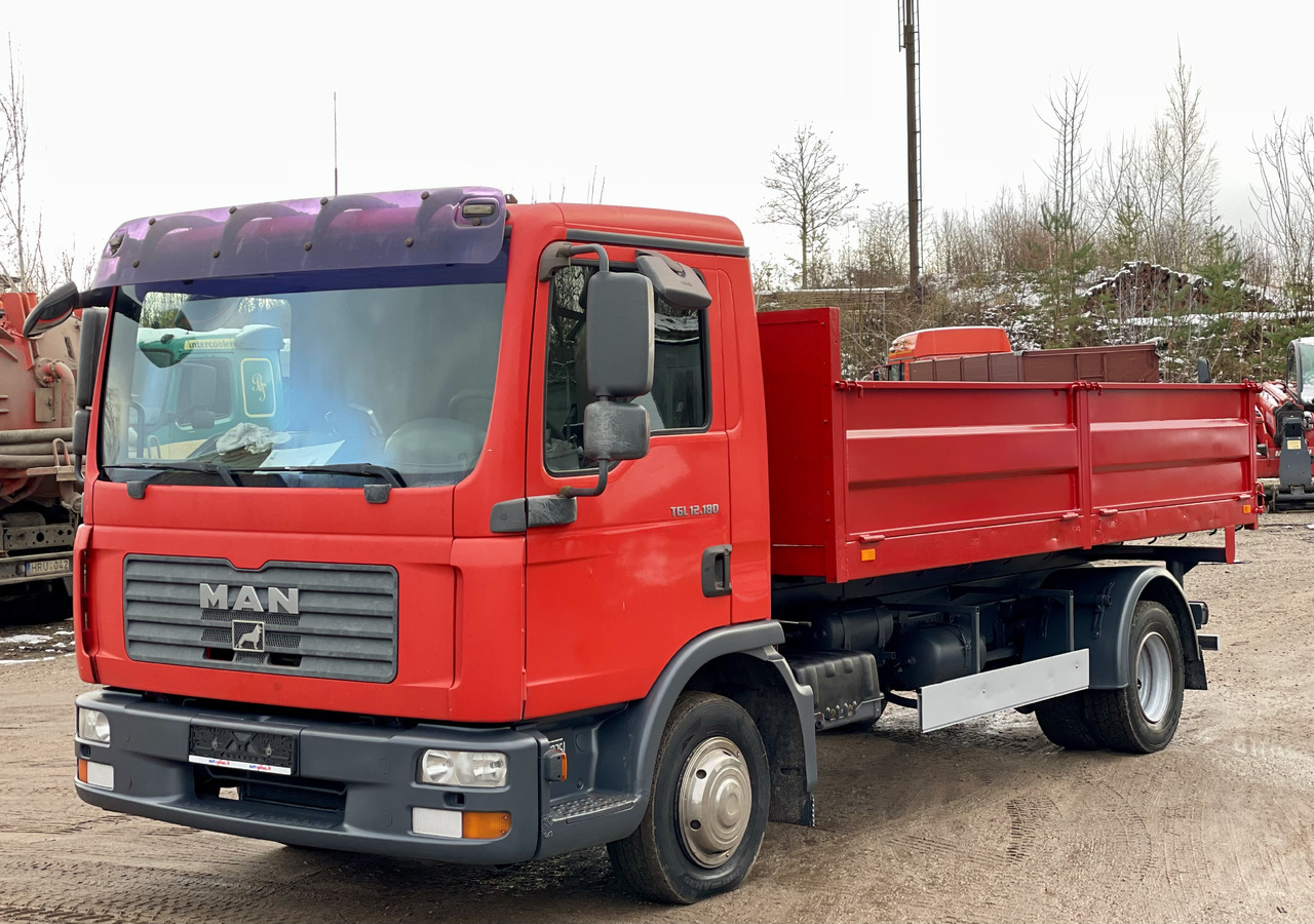 MAN TGL - Camião basculante: foto 3 MAN TGL - Camião basculante: foto 3
