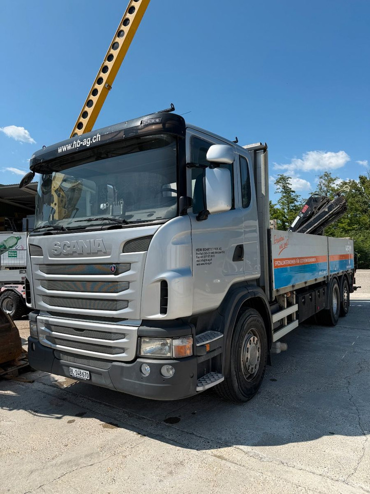 Scania G440 Brücke mit Ladekran - Camião de caixa aberta/ Plataforma, Camião grua: foto 2 Scania G440 Brücke mit Ladekran - Camião de caixa aberta/ Plataforma, Camião grua: foto 2